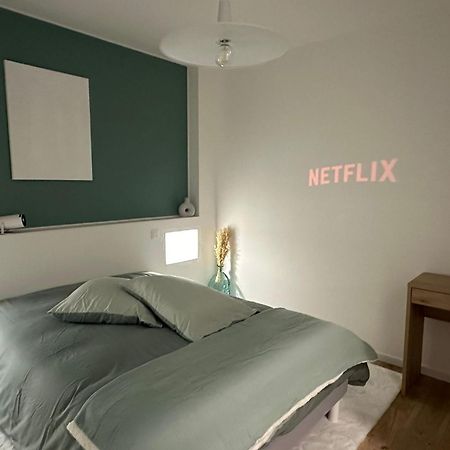 Maison Des Ambans Chambres D'Hotes Hypercentre 200M De La Gare Et Petit Dejeuner Inclus 아쟁 외부 사진