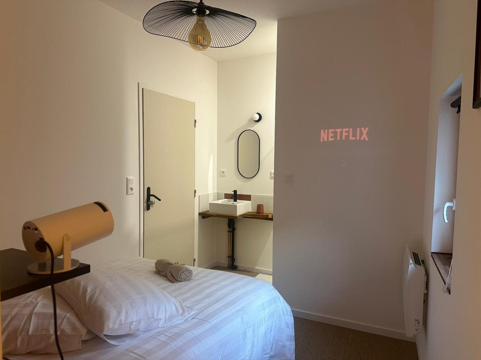 Maison Des Ambans Chambres D'Hotes Hypercentre 200M De La Gare Et Petit Dejeuner Inclus 아쟁 외부 사진