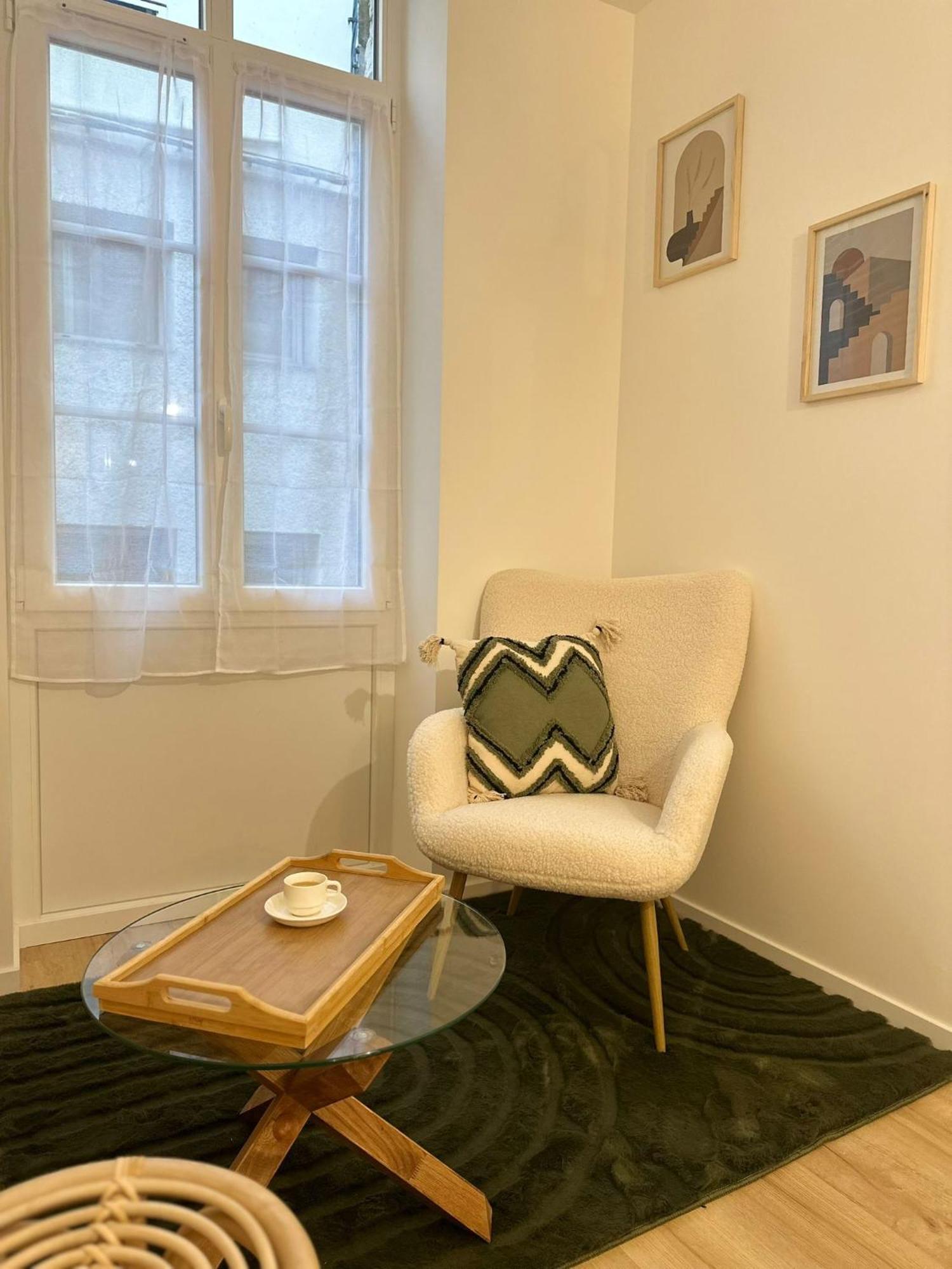 Maison Des Ambans Chambres D'Hotes Hypercentre 200M De La Gare Et Petit Dejeuner Inclus 아쟁 외부 사진