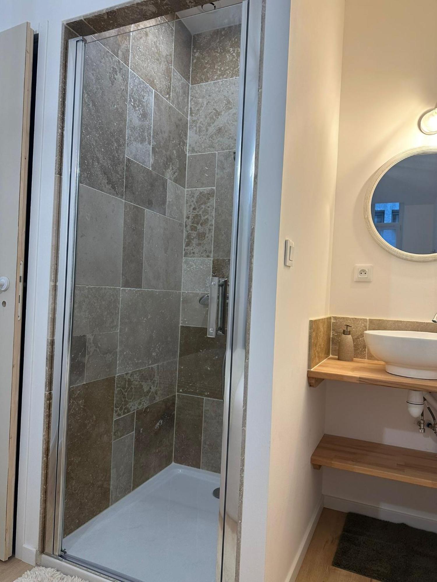 Maison Des Ambans Chambres D'Hotes Hypercentre 200M De La Gare Et Petit Dejeuner Inclus 아쟁 외부 사진