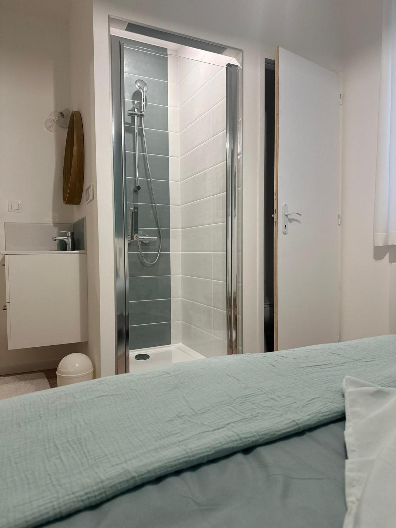 Maison Des Ambans Chambres D'Hotes Hypercentre 200M De La Gare Et Petit Dejeuner Inclus 아쟁 외부 사진